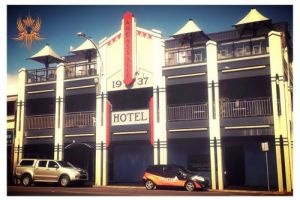 Mojo The Ambassador Hotel - Accommodation Mount Tamborine
